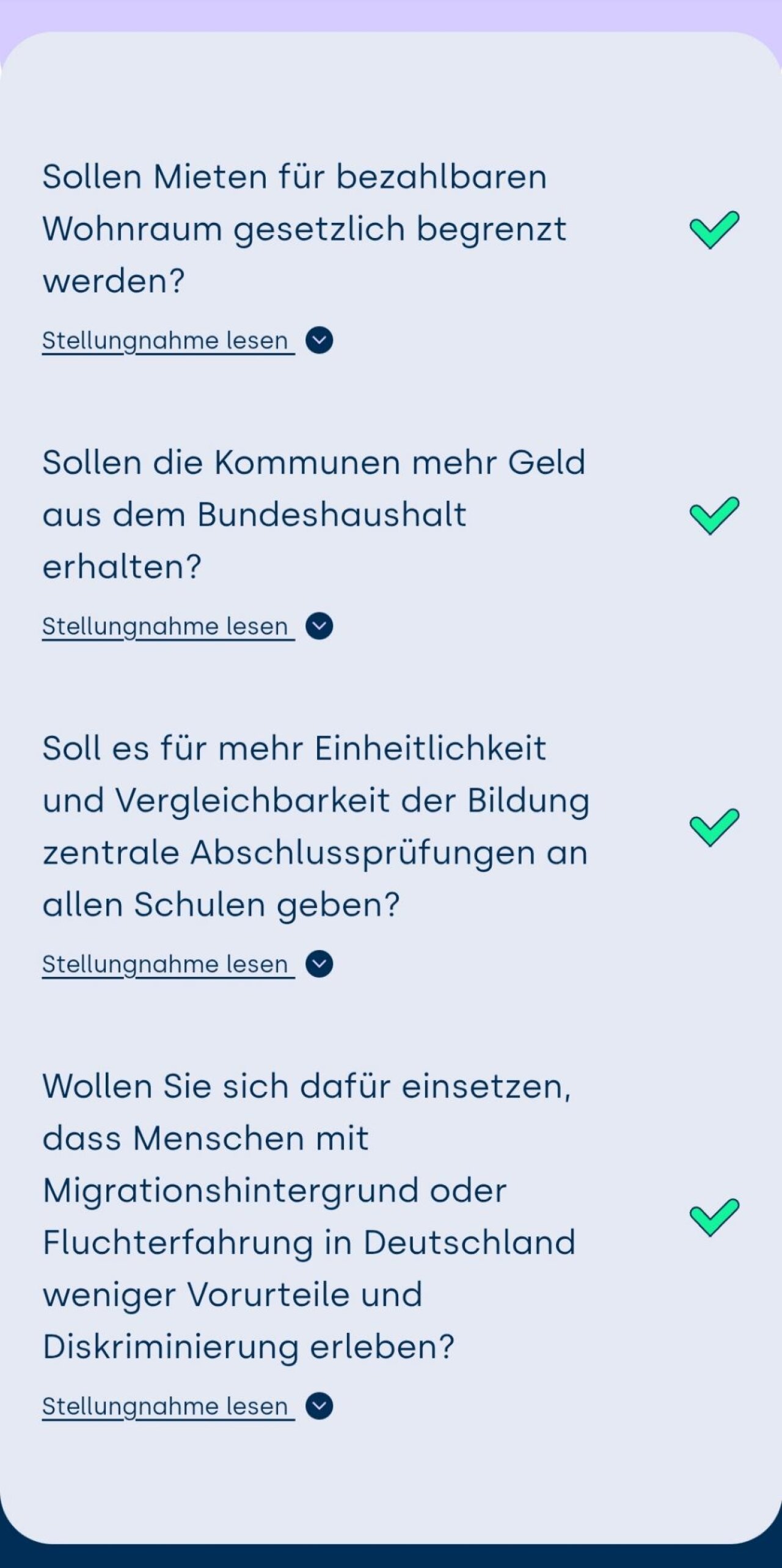 Screenshot von www.leipzig-wählt.de mit vier Entscheidungsfragen. Die Fragen werden durch ein Symbol mit 